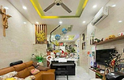 SIÊU PHẨM LẠC LONG QUÂN - TÂN BÌNH - 3 TẦNG   - NỞ HẬU NHẸ - 61M2 - TẶNG NỘI THẤT - CHỈ 7.5 TỶ